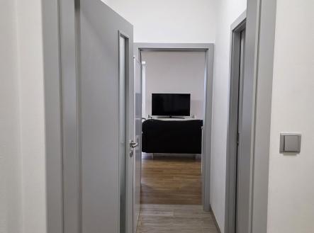 Pronájem bytu, 1+kk, 51 m²