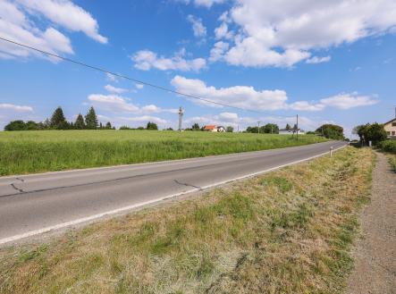 Prodej pozemku pro komerční výstavbu, 11 023 m² obrázek