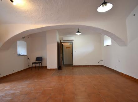 Pronájem - kanceláře, 65 m²