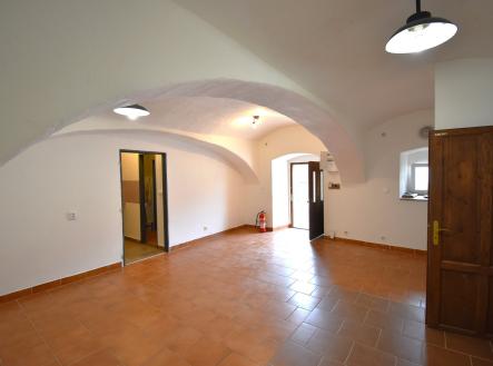 Pronájem - kanceláře, 65 m²