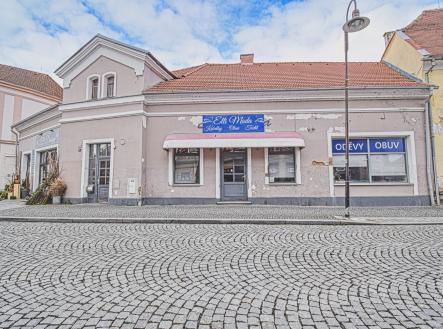 Pronájem obchodní prostor, 120 m²