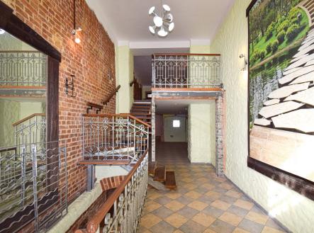 Prodej nájemního domu, 918 m²