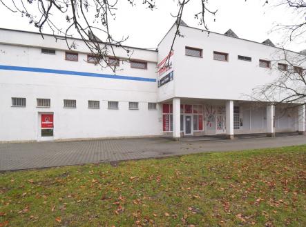 Pronájem komerčního objektu, sklad, 300 m²
