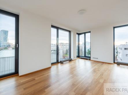 Pronájem bytu, 1+kk, 48 m²