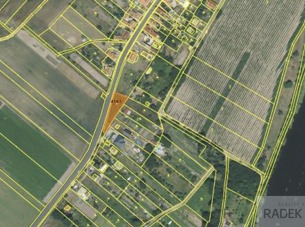 Prodej pozemku pro bydlení, 1 702 m²