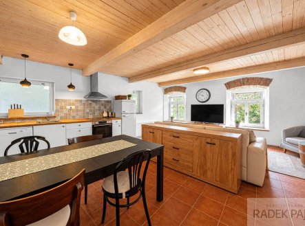 Prodej domu/vily, 1 127 m²
