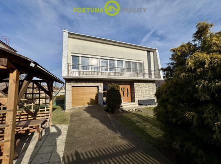 Prodej domu/vily, 215 m²