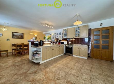 Prodej domu/vily, 339 m²