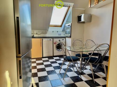 Prodej bytu, 4+1, 121 m²