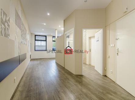 Prodej kanceláře, 57 m²