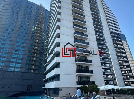 PHOTO-2025-11-30-15-18-15 65.jpg