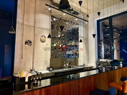 PHOTO-2025-11-30-15-18-15 6.jpg