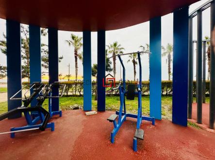 PHOTO-2025-11-30-15-18-15 45.jpg