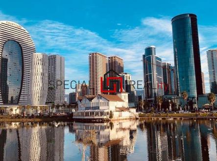 PHOTO-2025-12-06-15-46-21 14.jpg