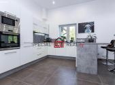 Pronájem domu/vily, 99 m²