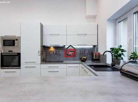 Pronájem domu/vily, 99 m²