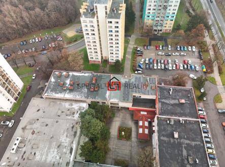 Prodej obchodní prostory, 1 570 m²