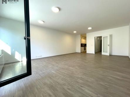 Pronájem bytu, 1+kk, 83 m²