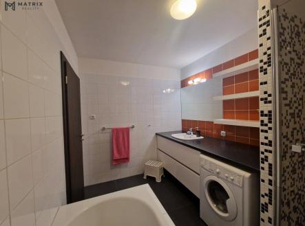 Pronájem bytu, 3+kk, 109 m²