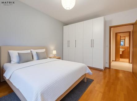 Pronájem bytu, 4+kk, 100 m²