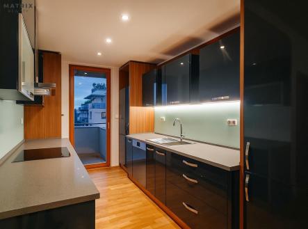 Pronájem bytu, 4+kk, 100 m²