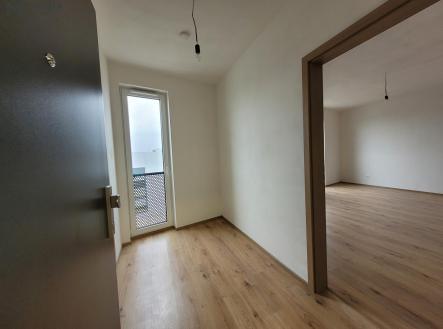 Pronájem bytu, 1+kk, 34 m²