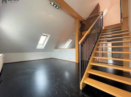 Pronájem kanceláře, 127 m²