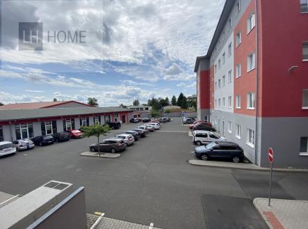 Pronájem obchodní prostor, 208 m²