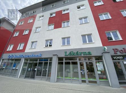 Pronájem obchodní prostor, 208 m²