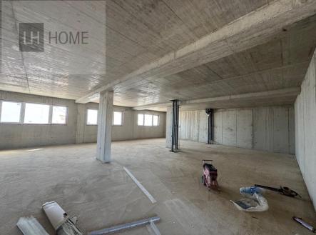 Pronájem obchodní prostor, 229 m²