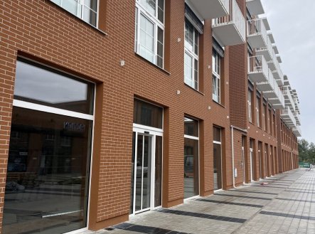 Pronájem nebytových prostor  43m2 a 131m2-ulice Mladoboleslavská, Kbely