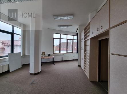 Pronájem jiné, 1 000 m²