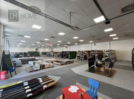 Pronájem obchodní prostor, 475 m²