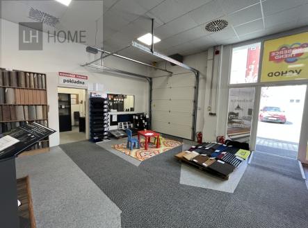 Pronájem obchodní prostor, 475 m²