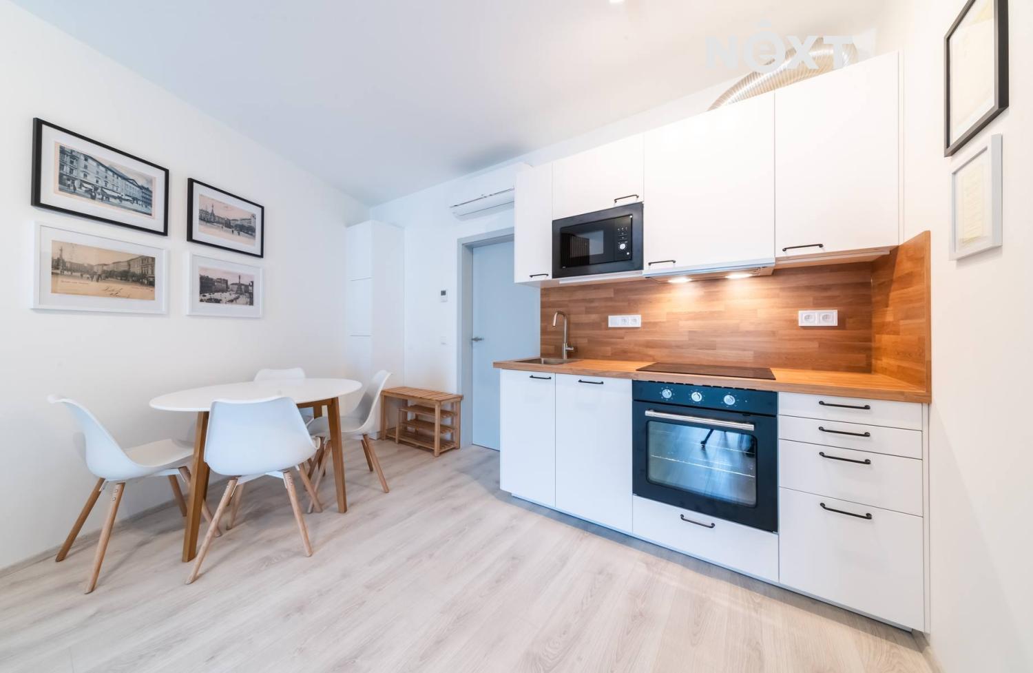 Pronájem byt 2+kk, 54㎡