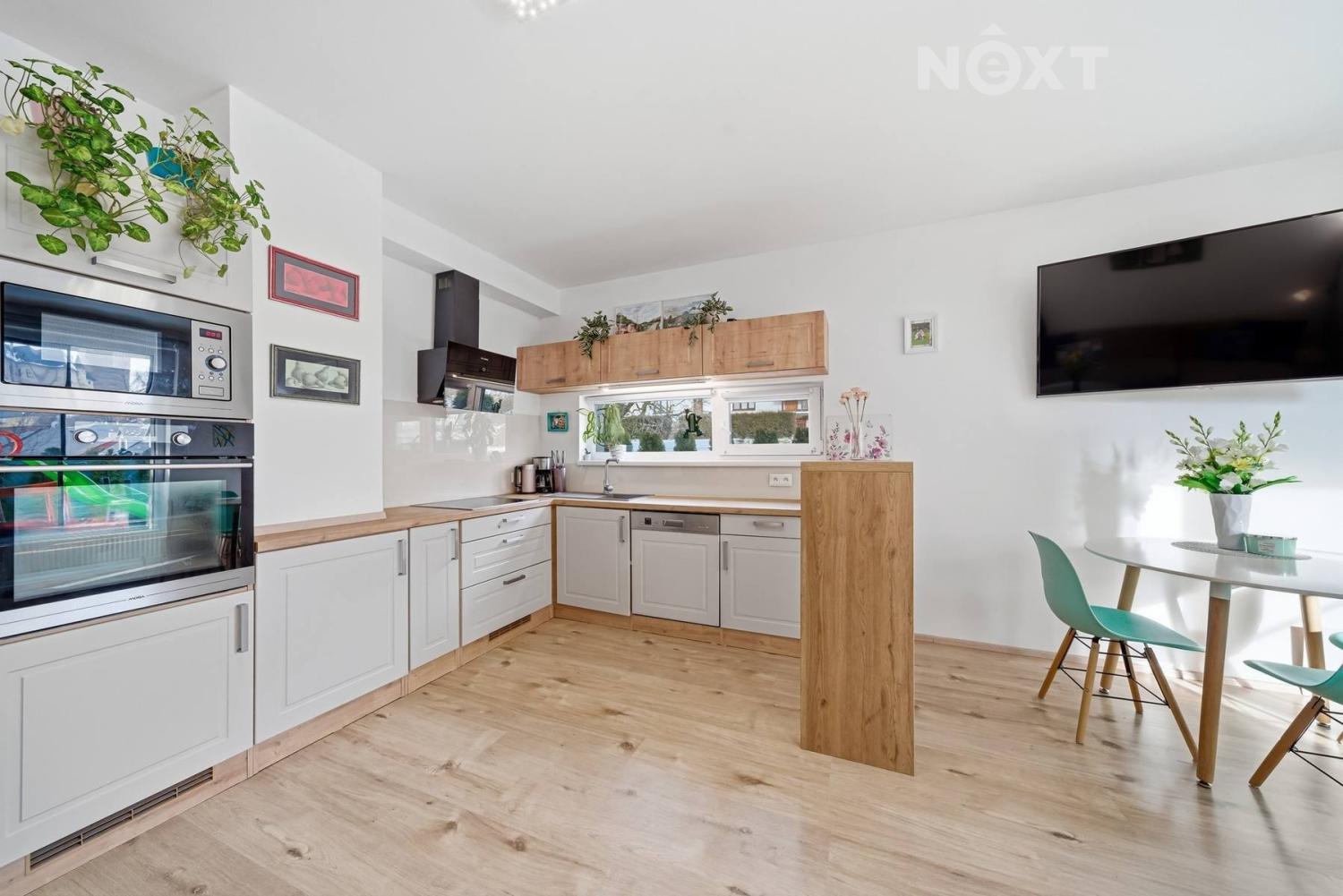 Prodej byt 3+kk, 77㎡