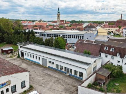 Prodej komerčního objektu, obchodní centrum, 1 500 m²