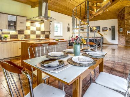 Prodej domu/vily, 200 m²