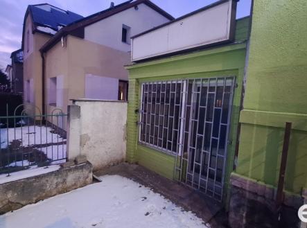 Pronájem obchodní prostor, 13 m²