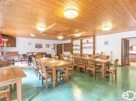 Prodej - hotel, 821 m²