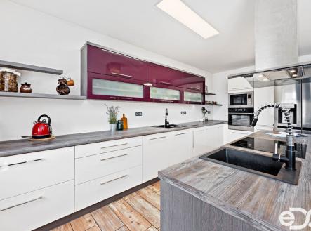 Prodej domu/vily, 184 m²