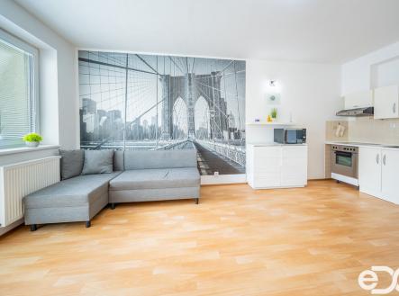 Prodej bytu, 3+kk, 76 m²