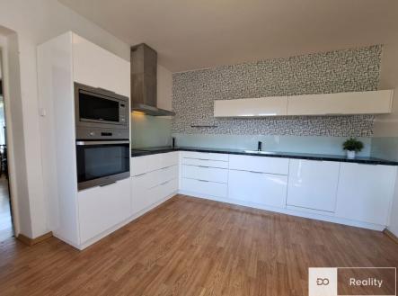 Pronájem - dům/vila, 97 m²