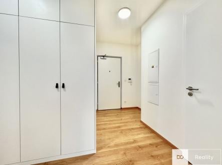 Pronájem bytu, 2+kk, 65 m²