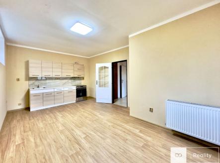 Pronájem bytu, 2+kk, 40 m²