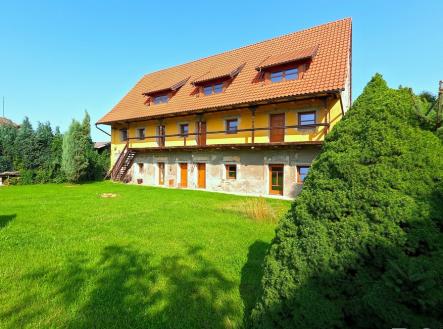 Prodej zemědělského objektu, 2 273 m²