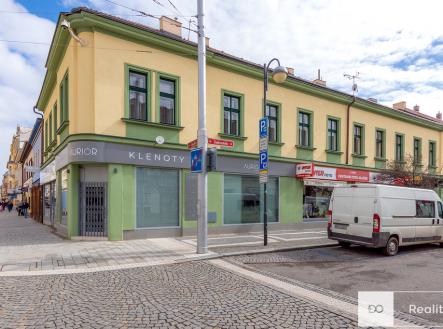 Pronájem - skladovací prostor, 77 m²