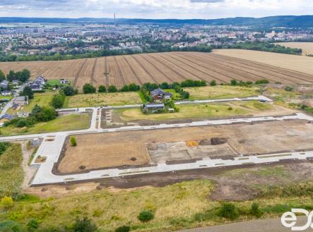 Prodej - pozemek pro bydlení, 825 m²