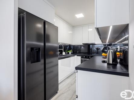 Prodej bytu, 4+1, 101 m²