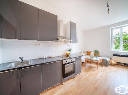 Pronájem bytu, 2+kk, 45 m²